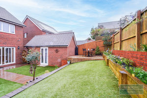 Photo 21- click for photo gallery